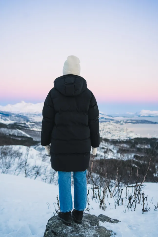 Loen Down Jacket New Black