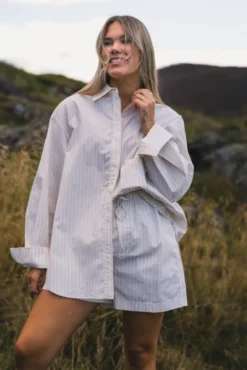Loose Stripe Shirt Ecru Stripe