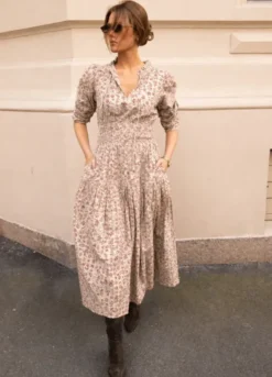 Madison Dress Rose Elegance