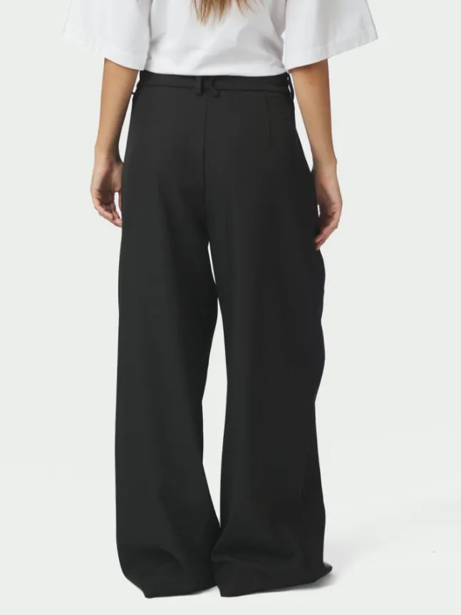 Massie Structure Pants Black