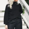 Mercy East M Pullover Black