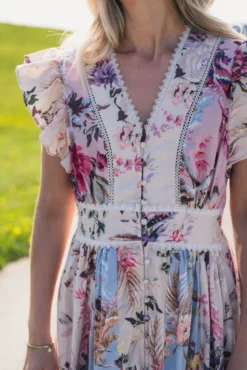 Messa CS Long Dress Pristine W. Ballerina/Skyway