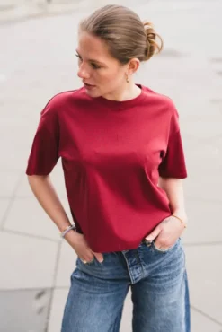 Moa Melea Tee Rhubarb