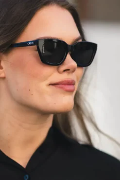 Nove Black/Smoke