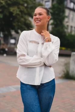 Nuro Shirt White