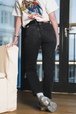 501 Original Cropped Jeans Black Distance