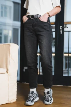 501 Original Cropped Jeans Black Distance