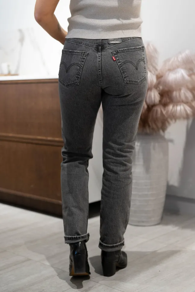 501 Original Fit Jeans Pretty Pleasing