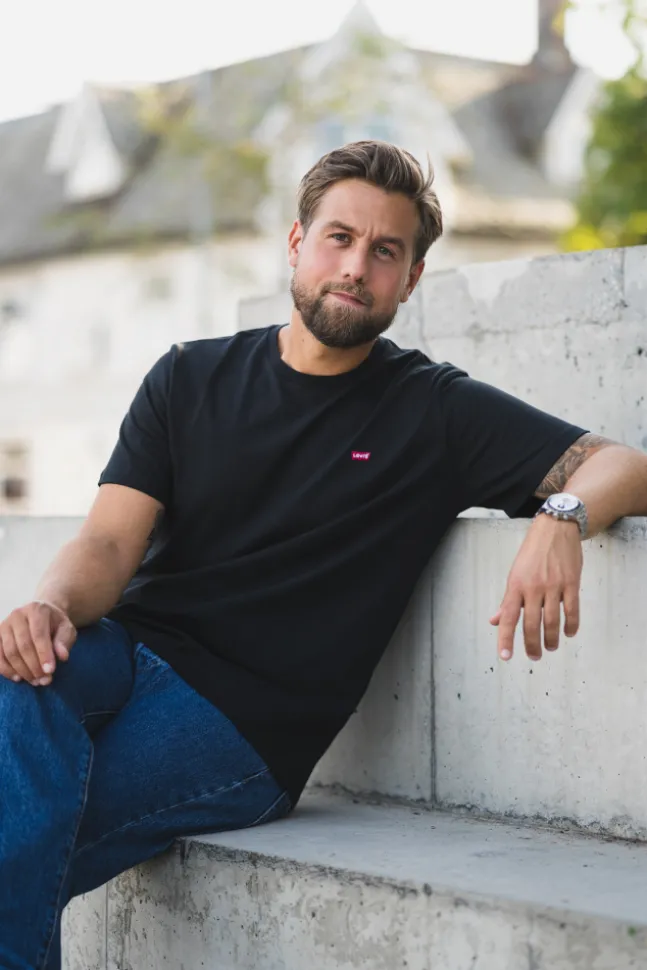Original Housemark Tee Black