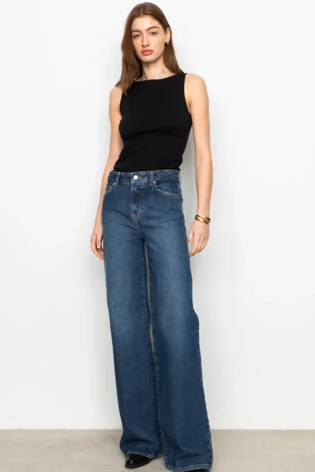 Peggy Rib Boatneck Top Black