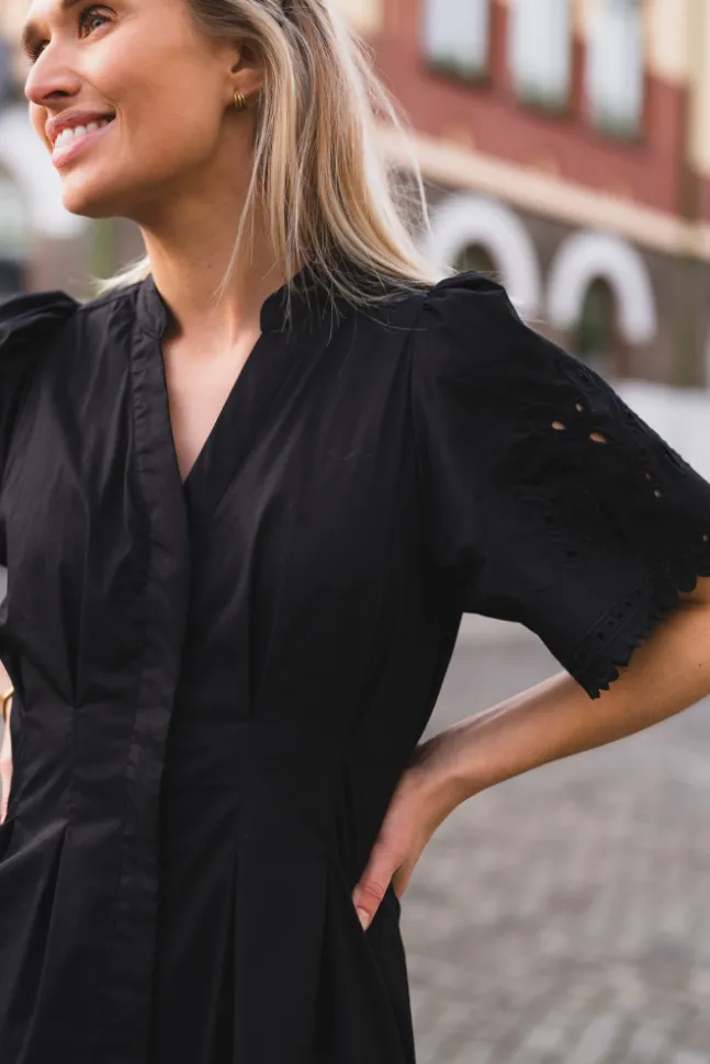 Poppy Emb Pleat Dress Black