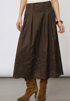 Poppy Pleat Scallop Skirt Dark Brown