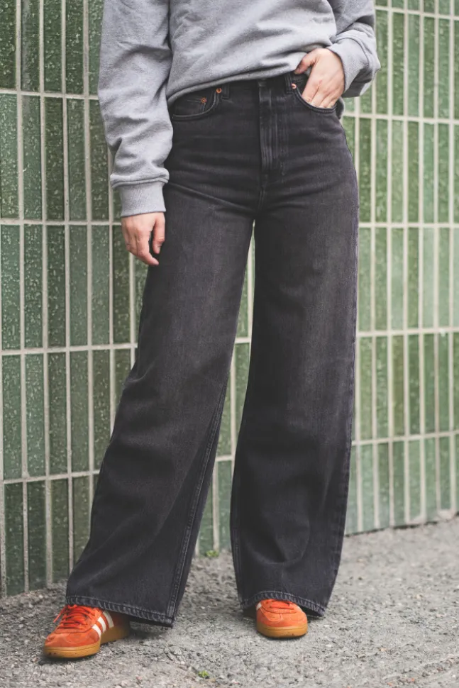 Rebecca Jeans 14146 Northern Sky