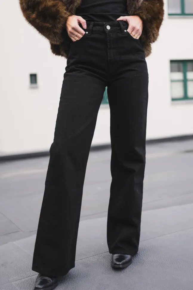 Reign Jeans Black