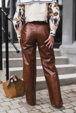 Richa Pant Cognac