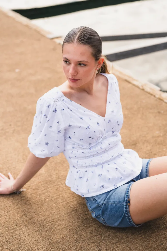 Sapura Flower Dobby Blouse Blue Flower