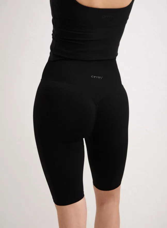 Shape Seamless Biker Shorts Black