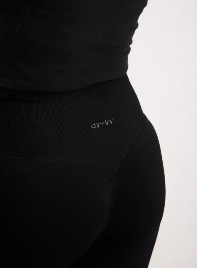 Shape Seamless Biker Shorts Black