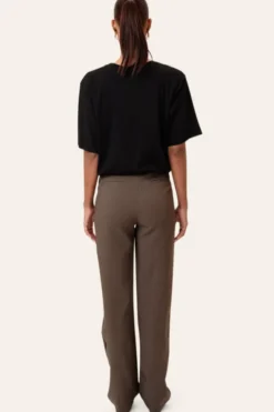 Signatureic Pants Dark Brown