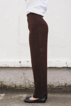Smooth Barrel Pants Cocoa Brown