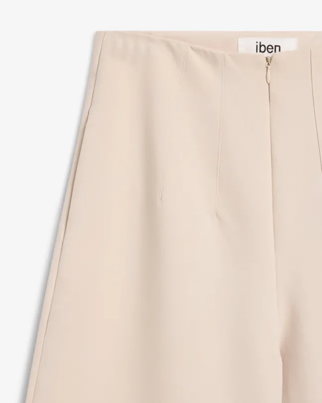 Smooth Barrel Pants Ivory White