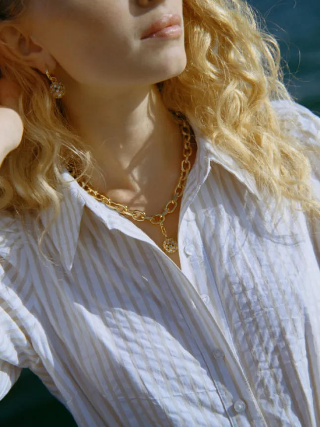 Snowball Earrings Gold