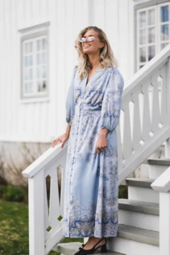 Stellar Artist Paisley Dress Light Blue