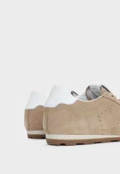 Stella Sneaker Sand