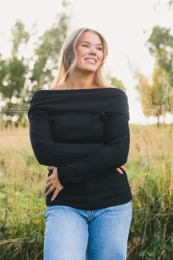 Talina Merino Top Black