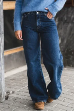 Taylor Washed Dark Blue