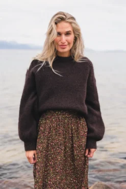 Thea Amalie Pullover Black Coffee