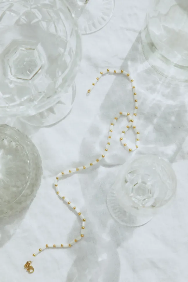 The White Shell Necklace Offwhite