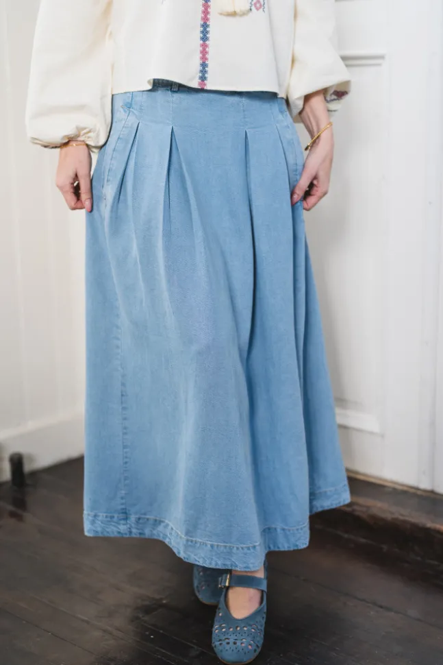 Tilly Anya Pleat Skirt Fade Denim