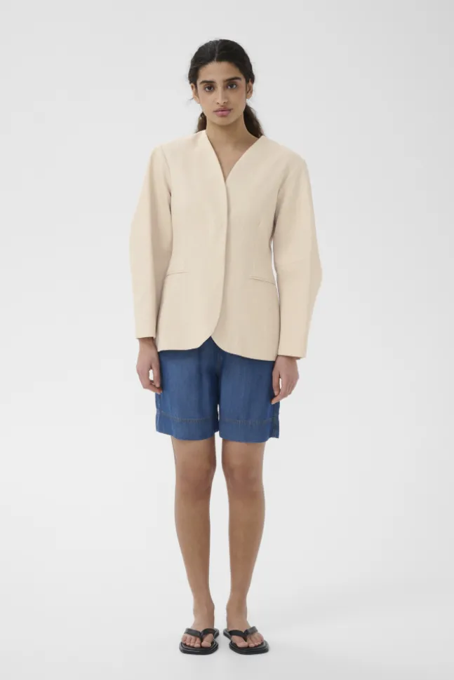 Veeta Blazer Ecru