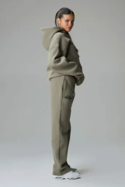 Winter Edition Joggers Olive