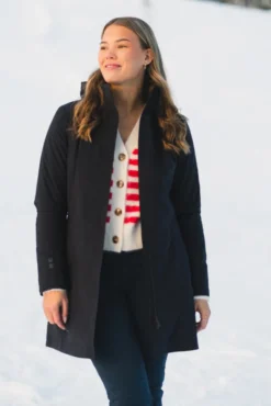 W Nova Coat Black