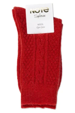 Wool Cable Red