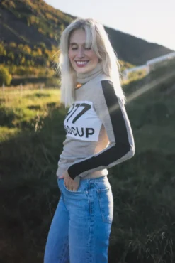 Worldcup Sweater Sand