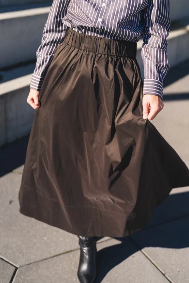 Yara Long Poplin Skirt Chocolate Brown
